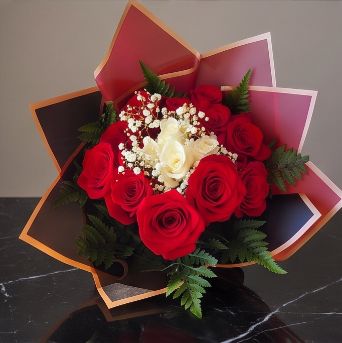 Rouge Bundle flower arrangement by Flora Faves