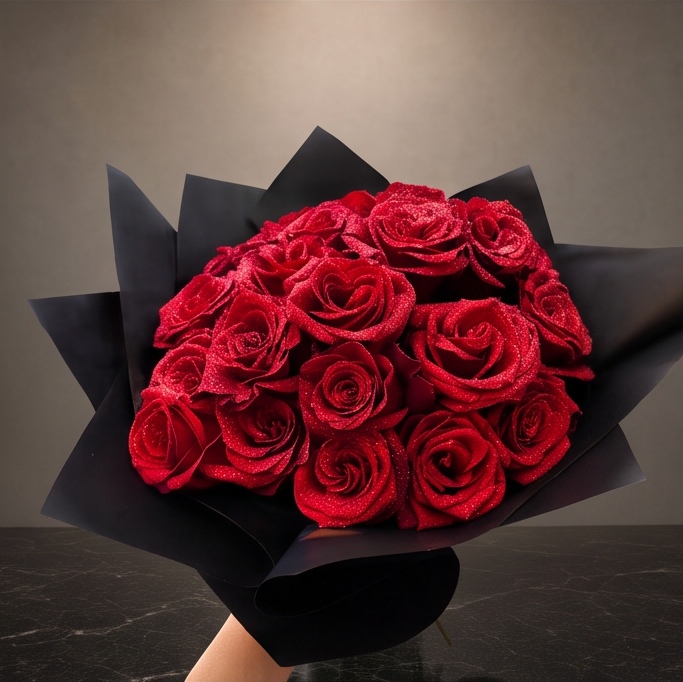 Starlight Rouge flower arrangement by Flora Faves